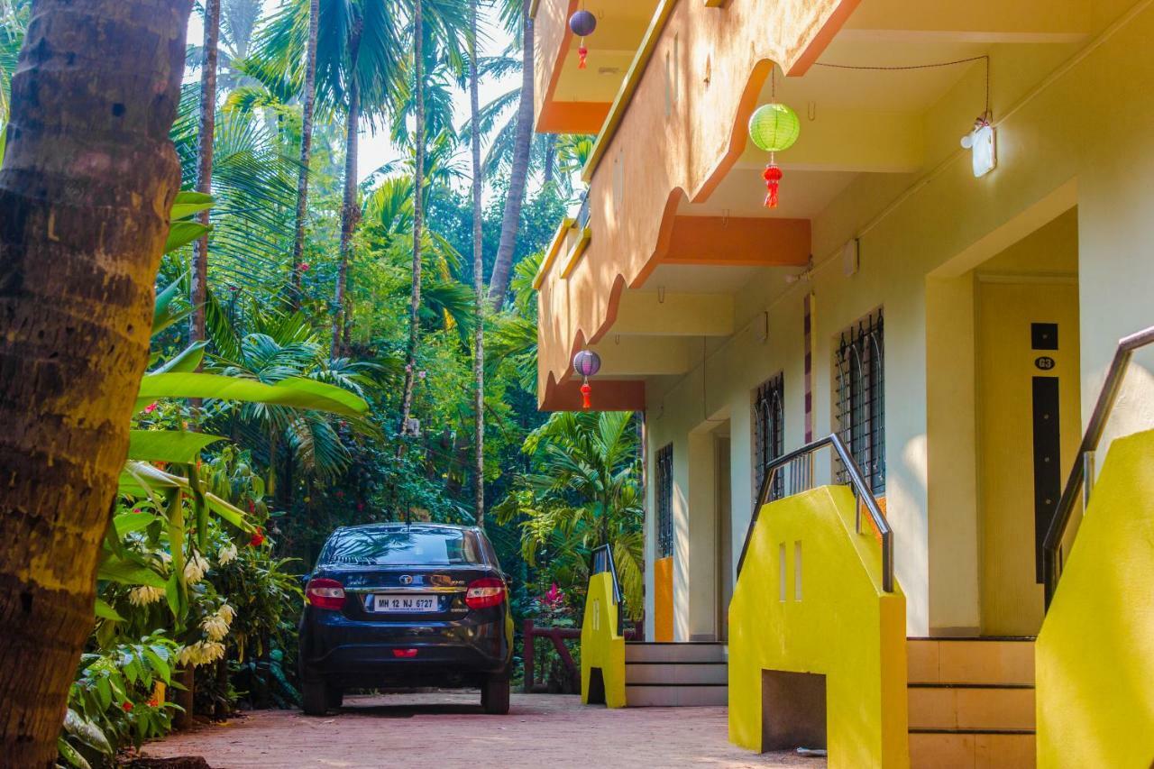 Maitreya Beach Resort Diveagar Exterior photo