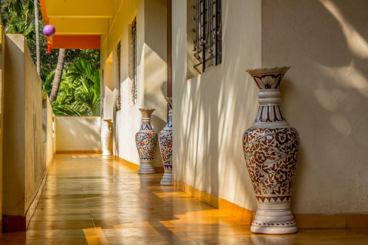 Maitreya Beach Resort Diveagar Exterior photo